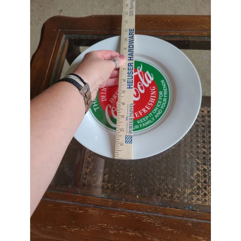 Coke-Cola Set of 6 Plates 10.5